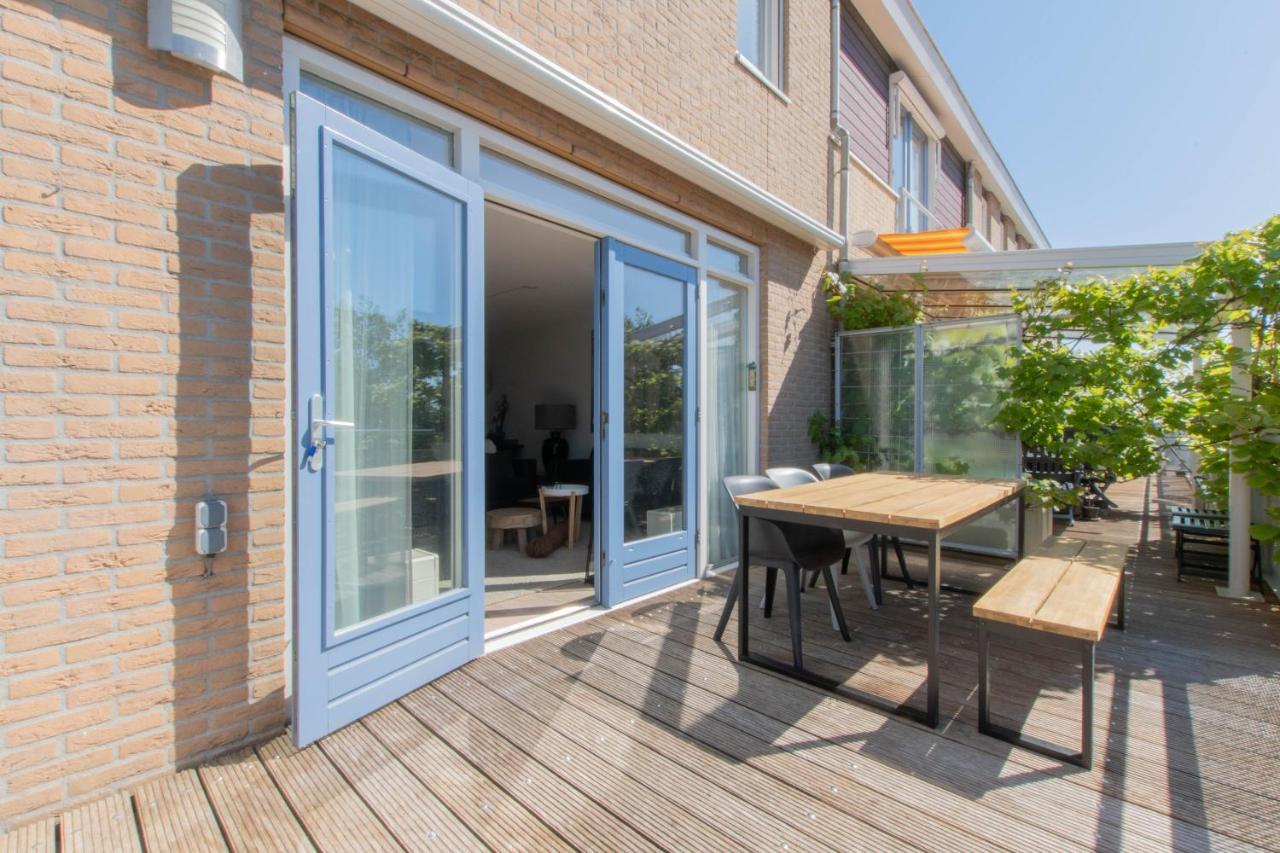 Vakantiehuis Aan Het Veerse Meer Kortgene Luaran gambar