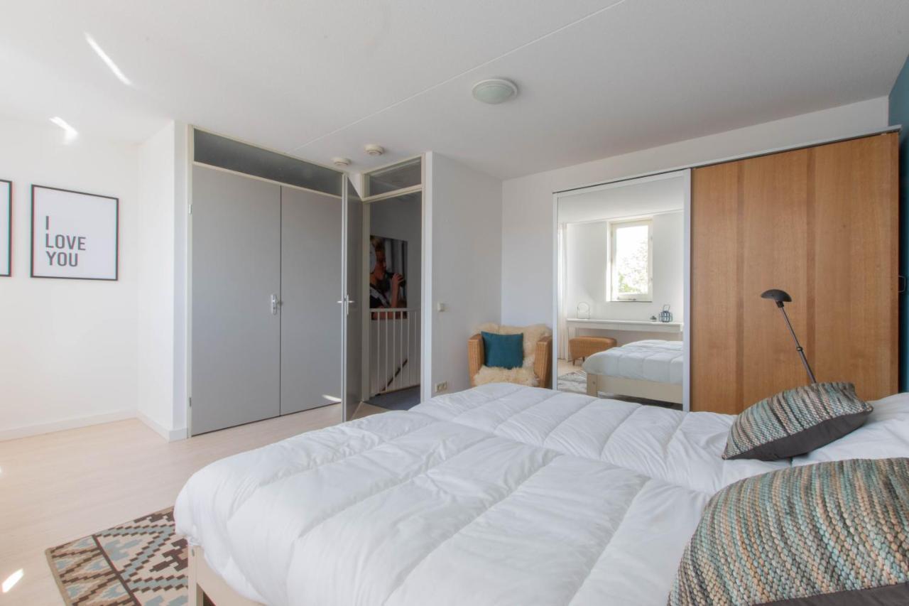 Vakantiehuis Aan Het Veerse Meer Kortgene Luaran gambar
