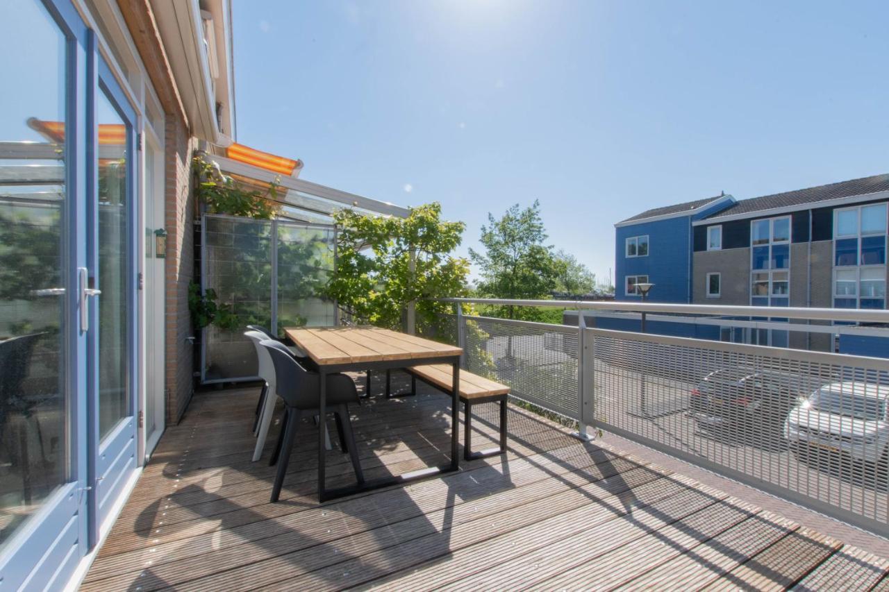 Vakantiehuis Aan Het Veerse Meer Kortgene Luaran gambar